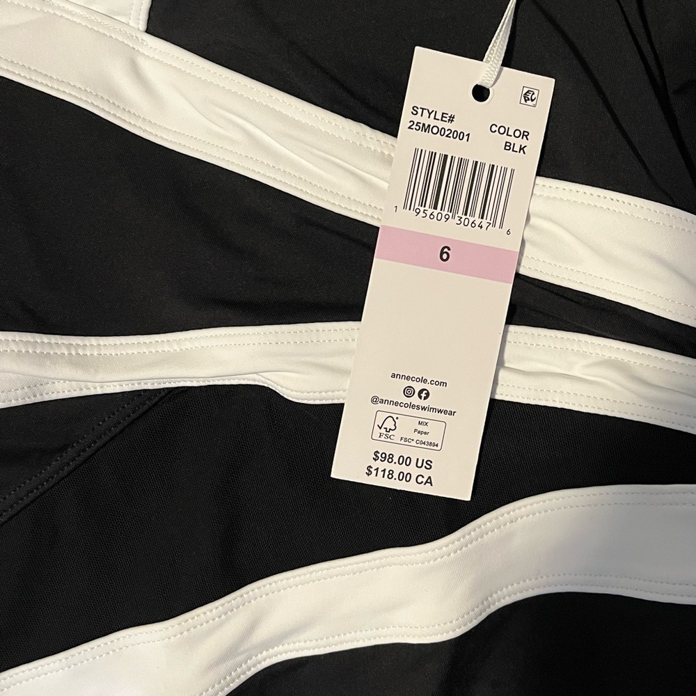 NWT Anne Cole Women’s Black-and-White One-Piece Swimsuit 6 - Picture 3 of 3